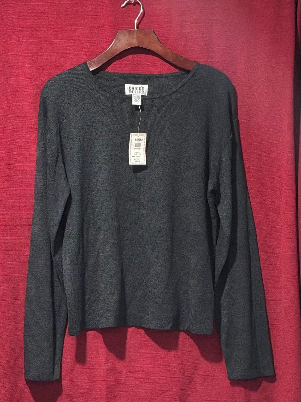 Chico's Black Long-Sleeve Lightweight Crewneck Top